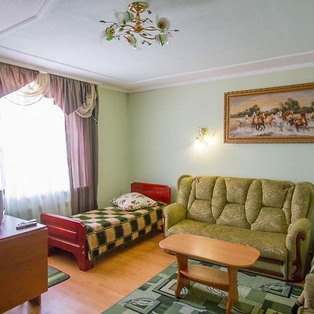 Hotel Orysya Kopychyntsi Exteriér fotografie